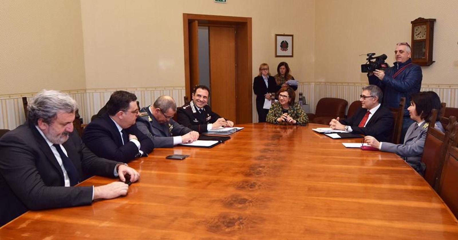 Emergenza criminalità San Severo, Emiliano e Miglio: «Disponibilità ad ospitare Antiracket»