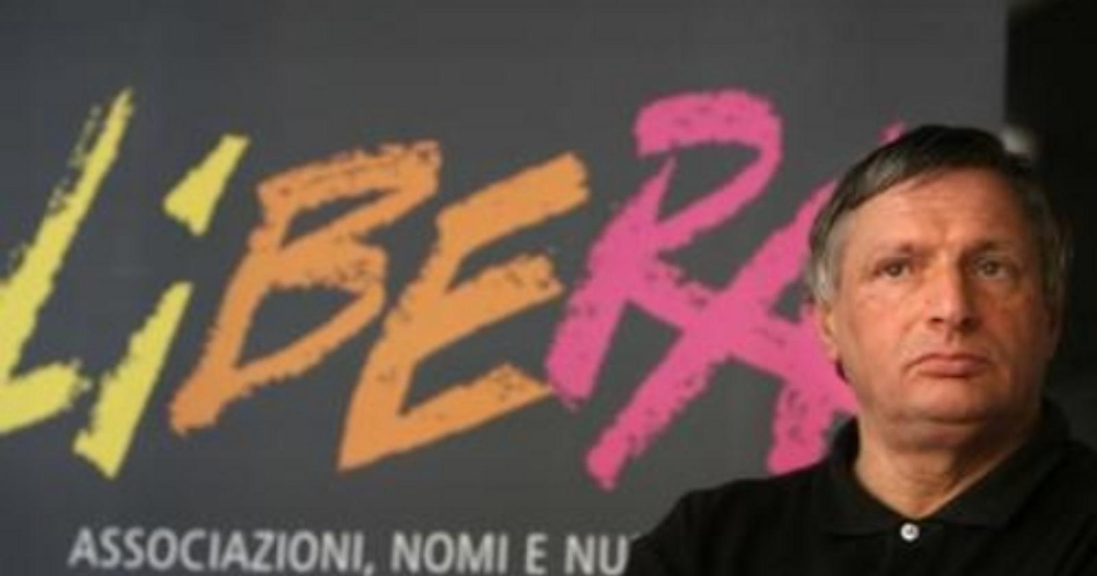 Lezione di legalità al "Poerio" con don Luigi Ciotti e Daniela Marcone