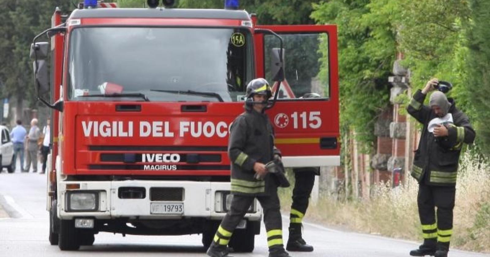 Lucera: esplosione davanti abitazione, illesa la famiglia 