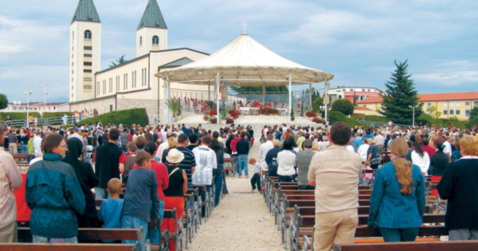 In attesa di "miracoli" per il Gino Lisa, da Foggia si decolla per Medjugorje