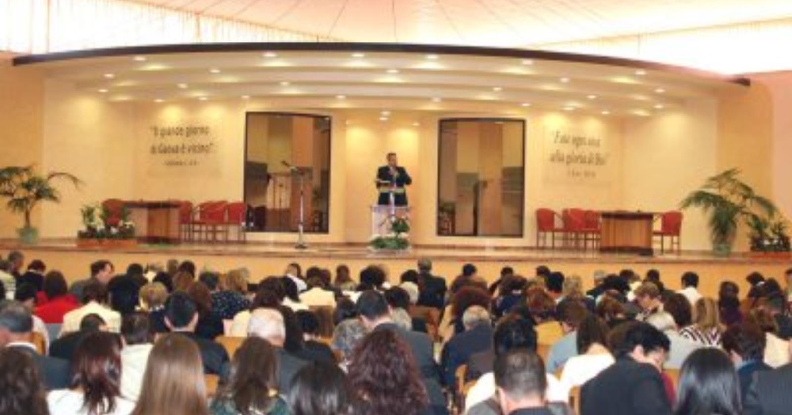 Per i Testimoni di Geova non c'è Pasqua, ma solo l'ultima cena. Ecco dove 