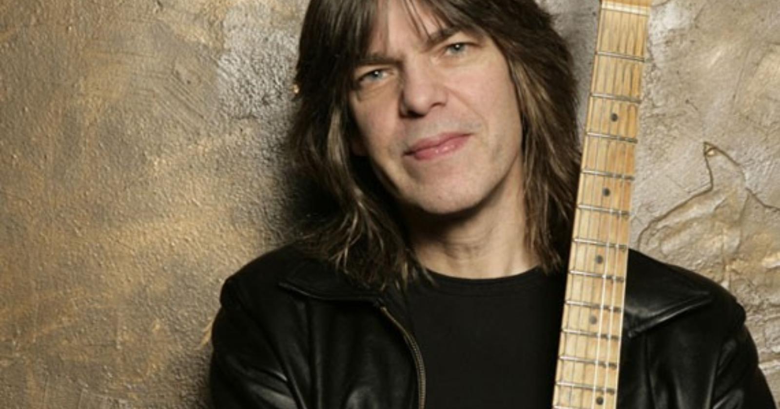 Il celebre chitarrista Mike Stern a Mattinata per una masterclass a numero chiuso