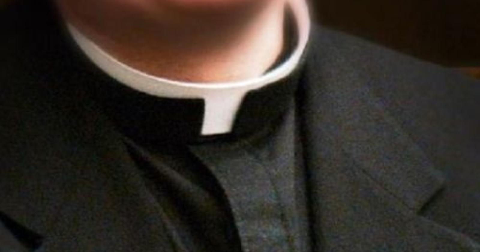 Foggia, adescò minorenni: ex sacerdote condannato a 18 anni di carcere 