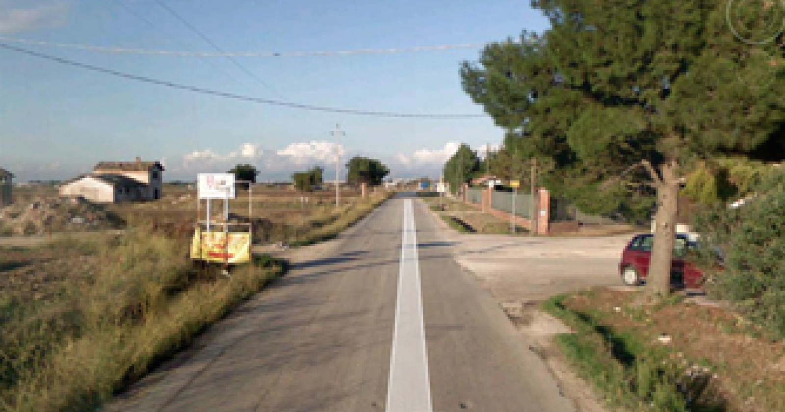 Marasco scuote il Salice piangente delle costruzioni abusive