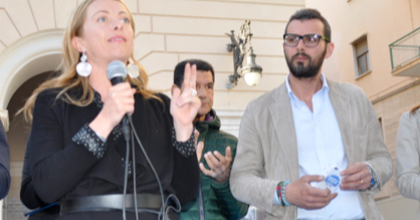 La Salandra scende dall'Ataf prima che la circolare impazzita della politica a Foggia si schianti