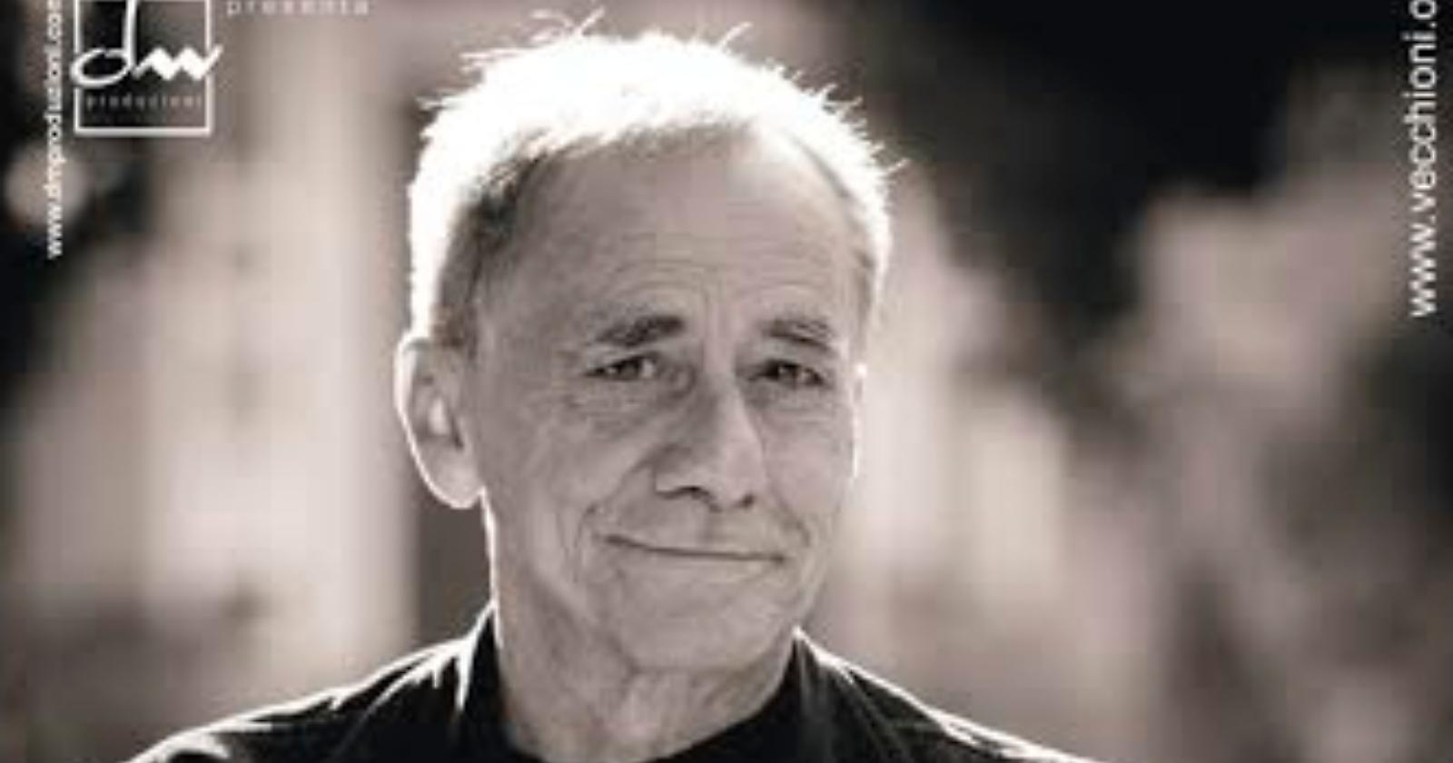 Roberto Vecchioni, “Il mercante di luce”, domani fa un salto alla Ubik prima di portarci a teatro