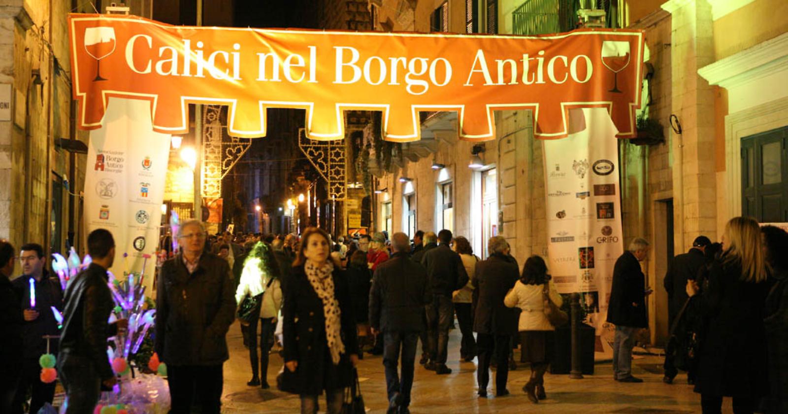 A Cerignola in alto i "Calici nel Borgo Antico"