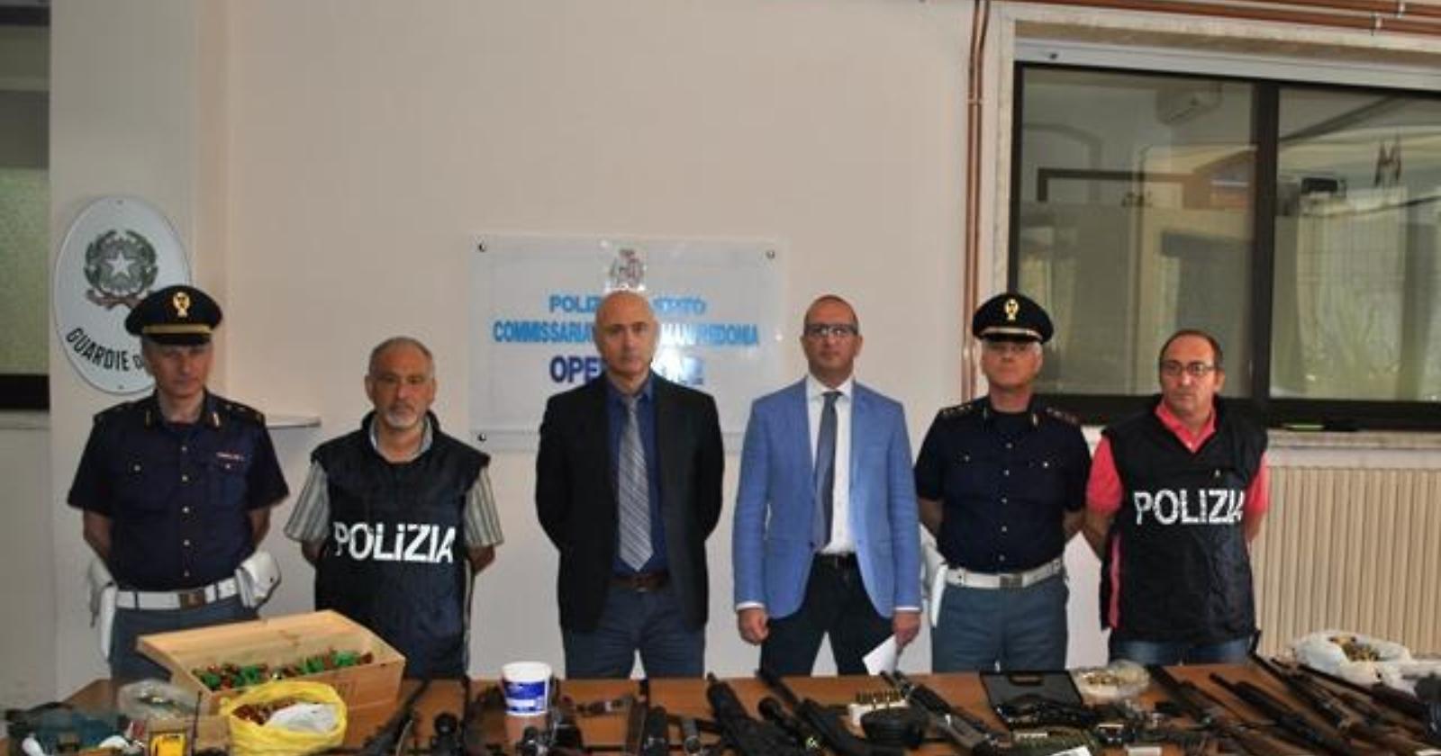 Vieste, arsenale della mala chiuso in cassaforte: arrestato insospettabile 43enne