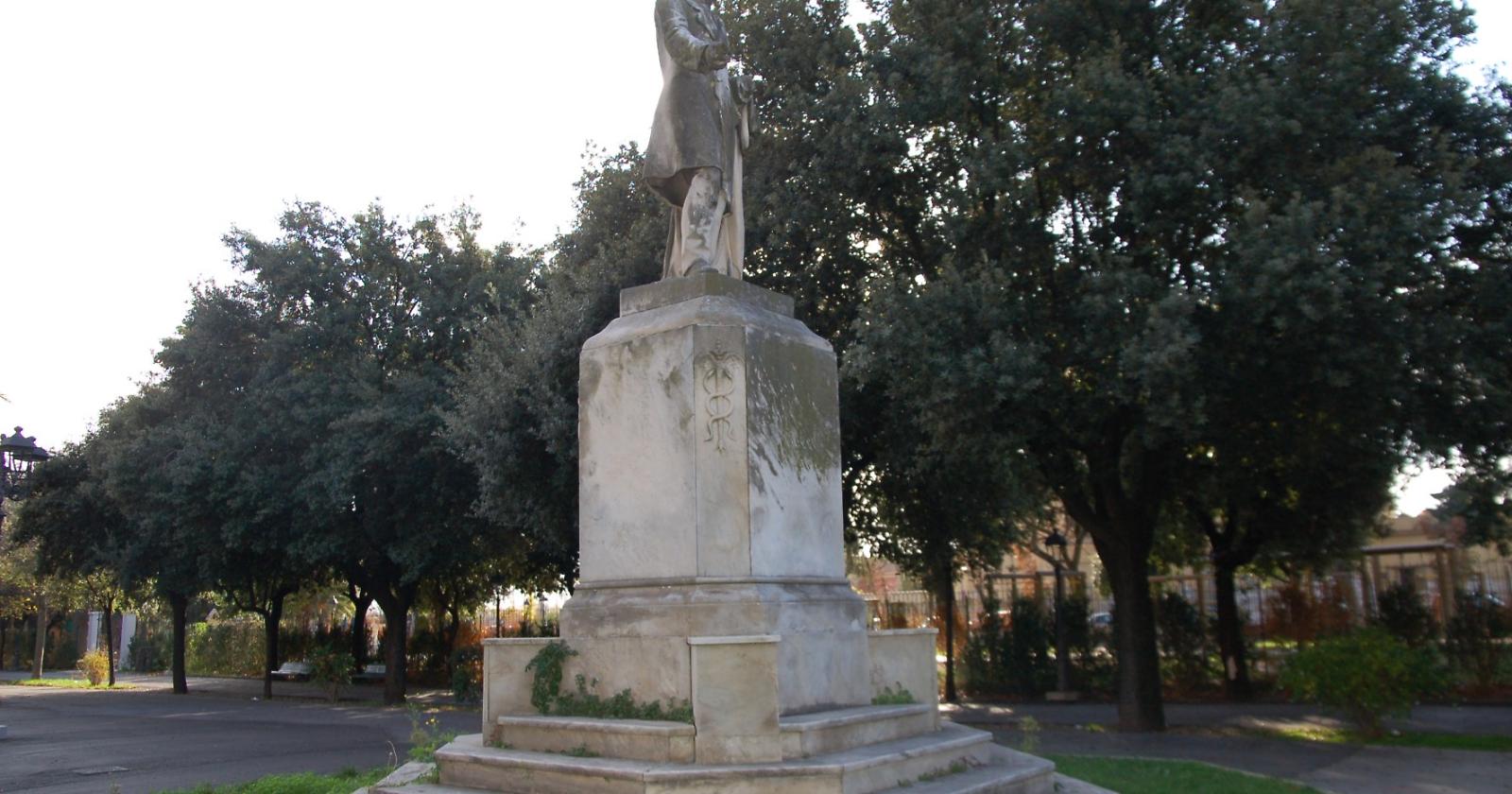 Prima (vera) missione compiuta per il Supereroe di Franco Landella: il restauro del monumento a Lanza