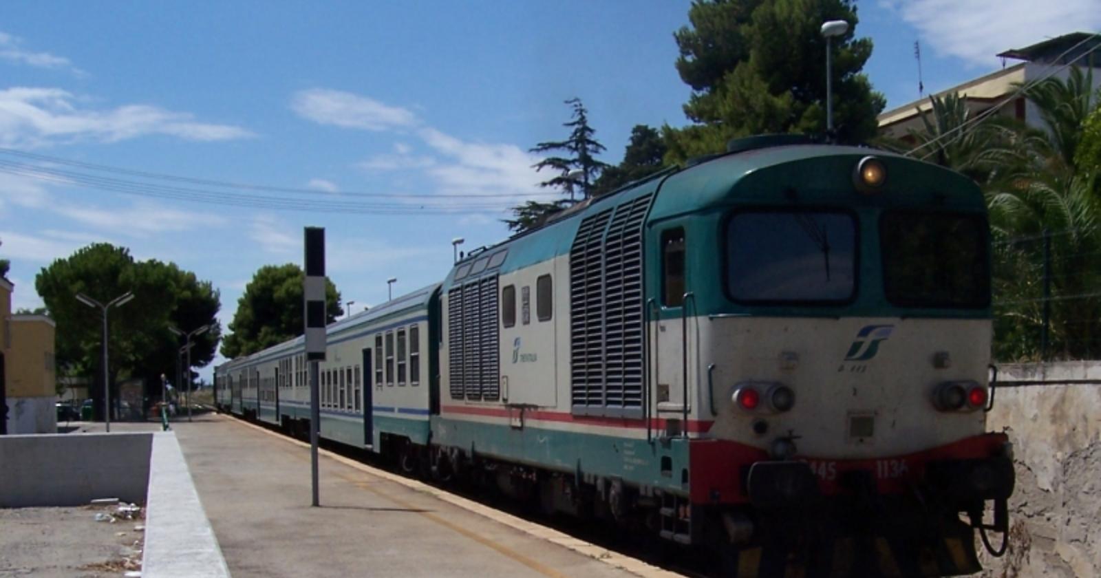 Oggi, 12 Luglio 1885, Foggia raggiunge il mare e conquista Siponto: inaugurata la linea ferroviaria per Manfredonia