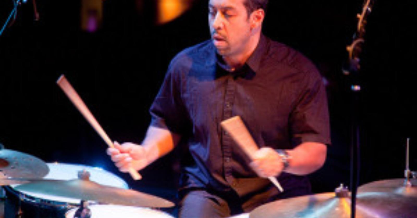 E domani &ldquo;Giordano in Jazz&rdquo; chiude con il batterista messicano Antonio Sanchez