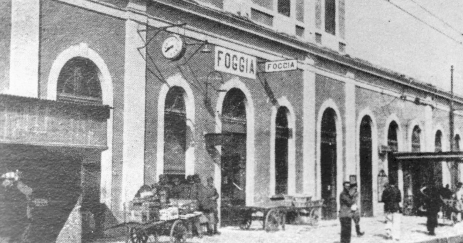 Così, oggi, il ricordo dei 20mila morti sotto i bombardamenti del 1943 a Foggia