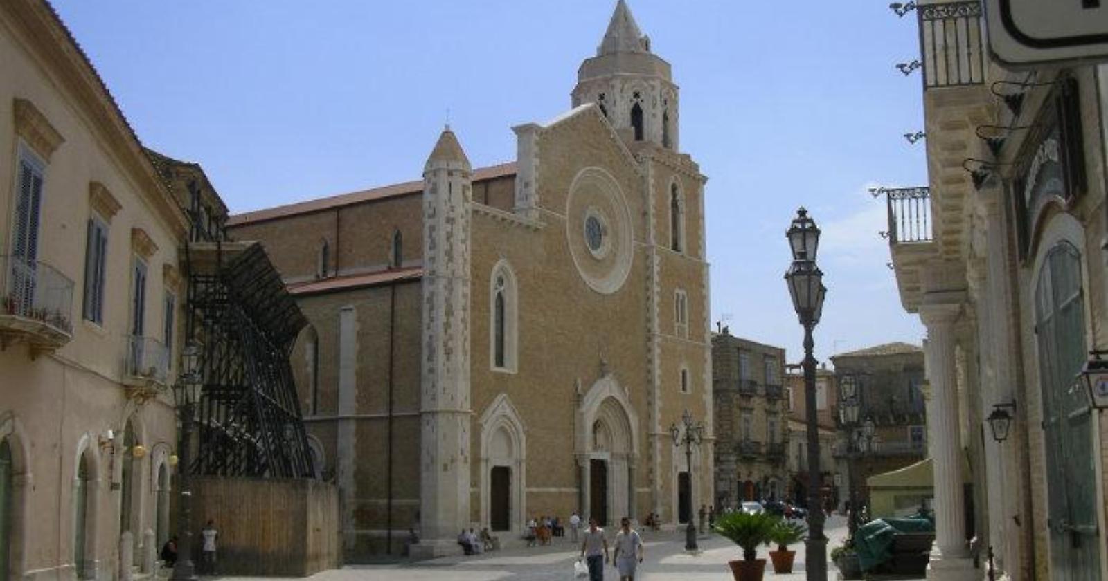 Lucera, 37enne colpito brutalmente alla testa con oggetto metallico: si cerca l'aggressore