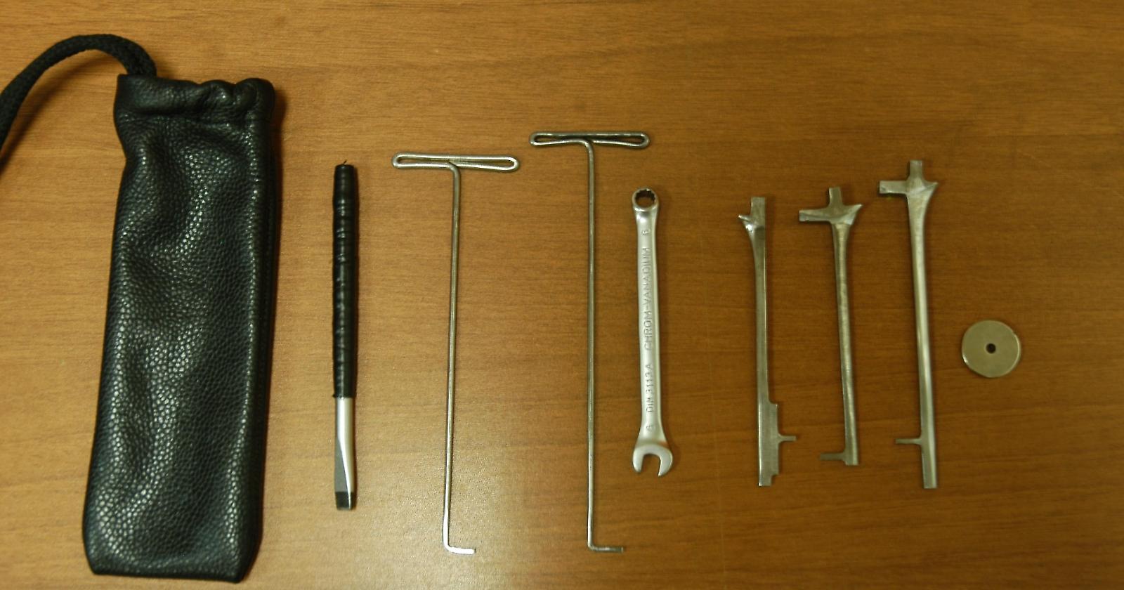 «Aiuto ho i ladri in casa»: arrestati tre topi d'appartamento