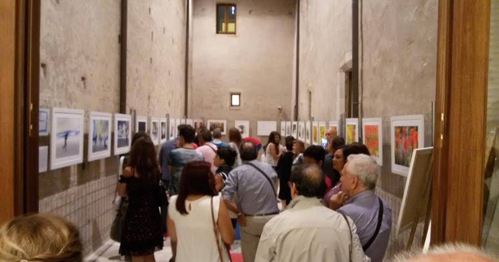 “Evanescenze”, buona la prima: un successo la mostra di Battista