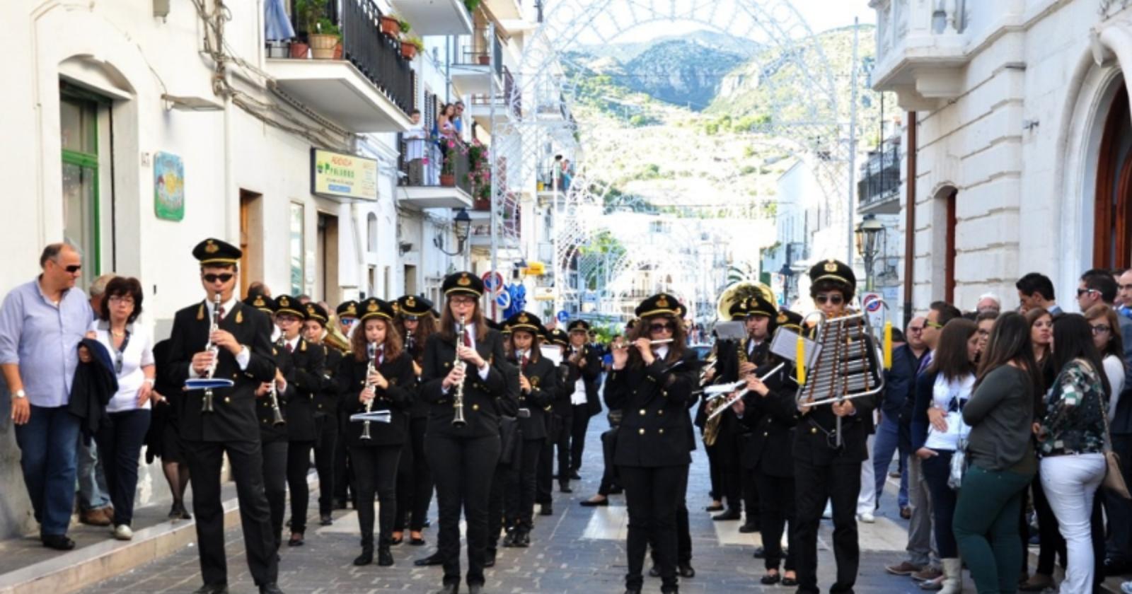 Mattinata in festa per "Santa Maria della Luce"