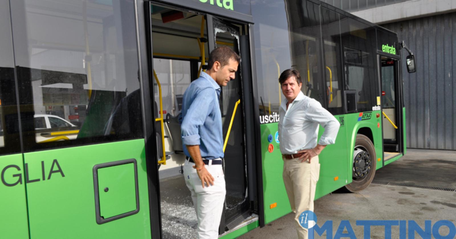 Niente più corsa per Arpinova, dopo l'ennesimo bus dell'Ataf vandalizzato