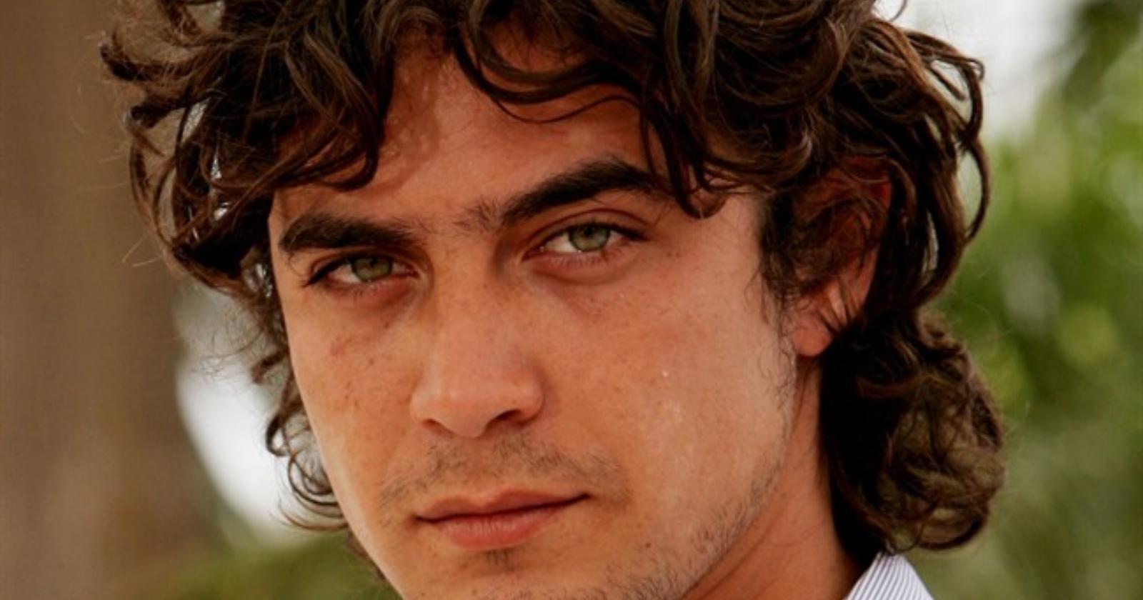 Riccardo Scamarcio anticipa il suo intervento 