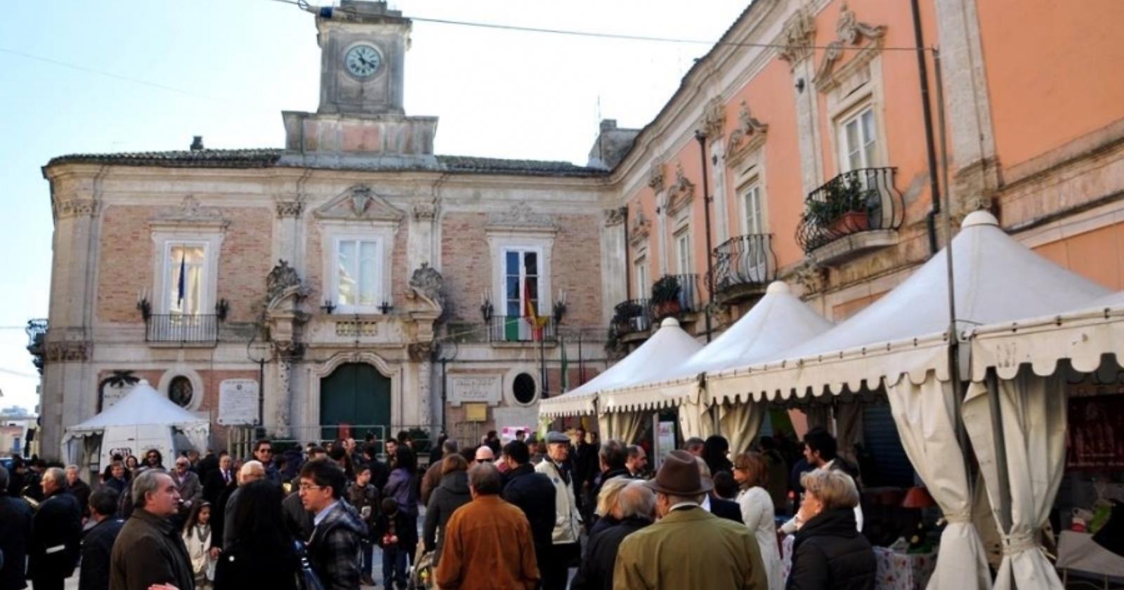 A San Martino ogni mosto diventa vino... e a San Severo arriva Eugenio Bennato