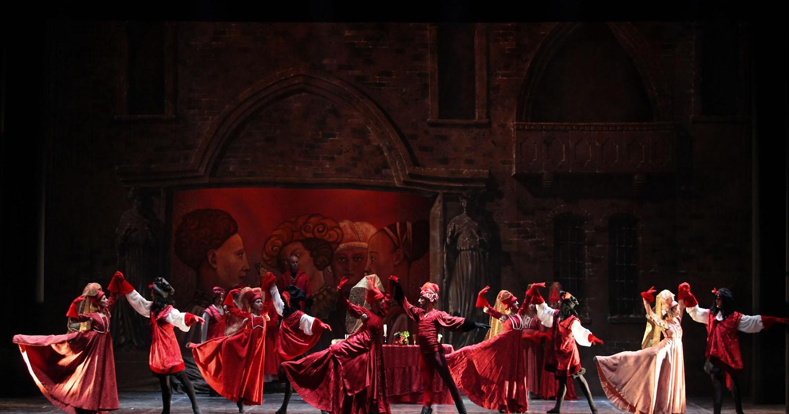 L'amore di Romeo e Giulietta rivive con il 'Balletto dsel Sud'