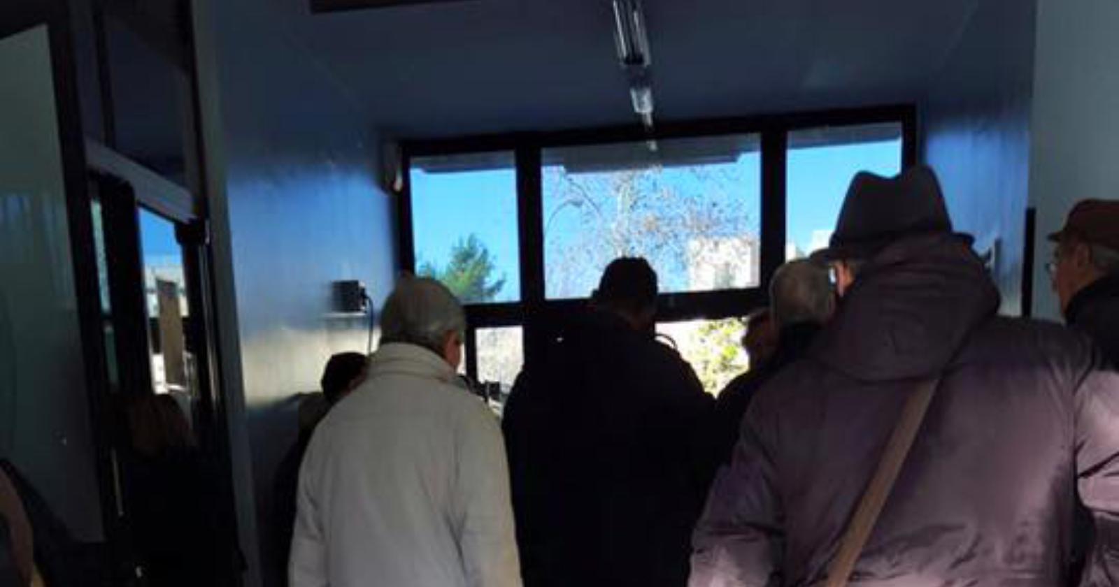 Prenotazioni, la Asl si attrezza per fronteggiare il caos: riaprono tre casse ticket alla Maternità