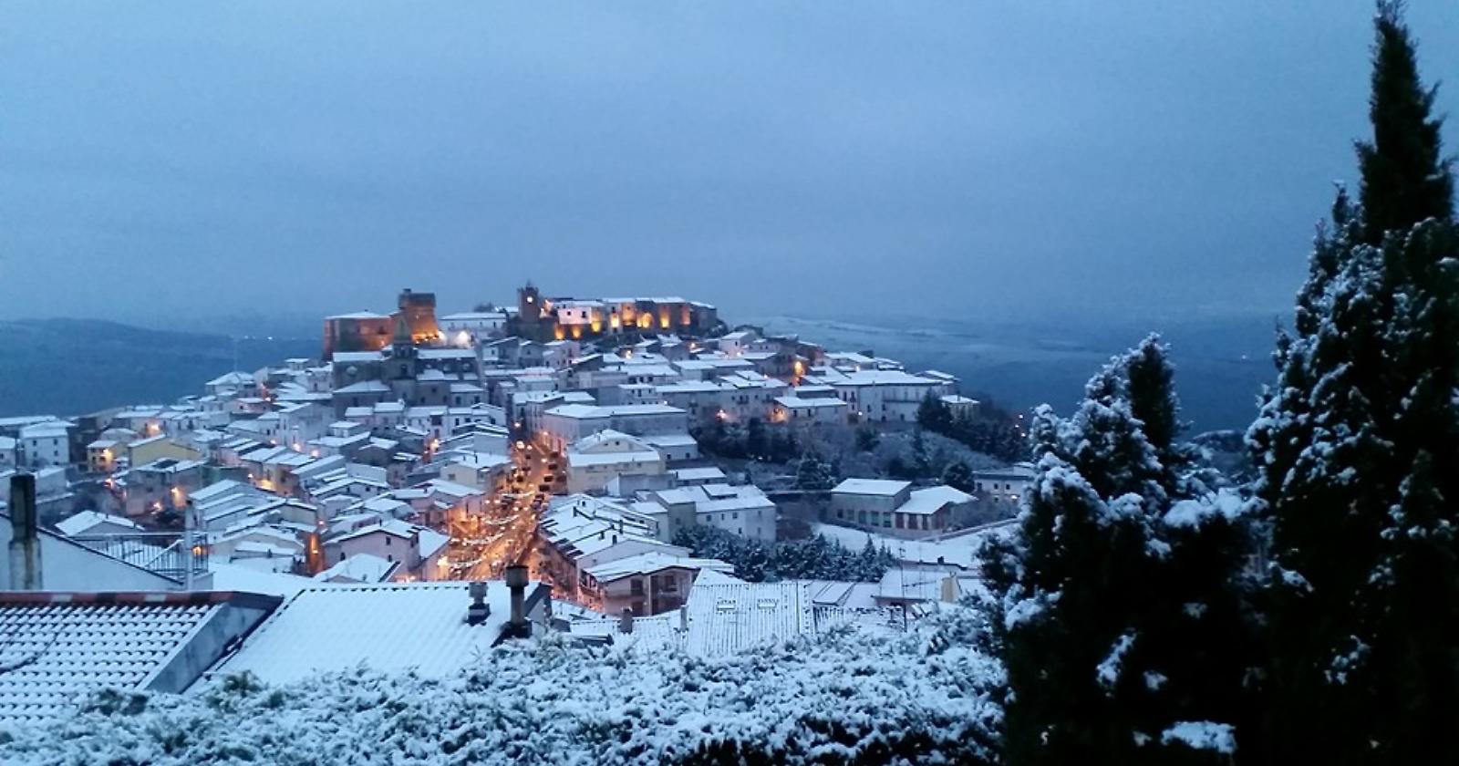E, come previsto, ecco arrivare la neve