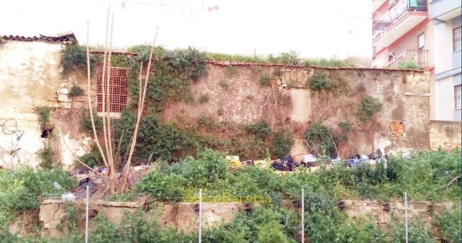 A Foggia in Via Fioritto c’è una discarica a cielo aperto: la denuncia di Nico Baratta
