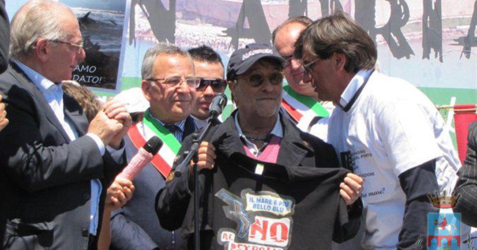 Trivelle, si al referendum. Ora, Renzi, stai lontano dal nostro mare