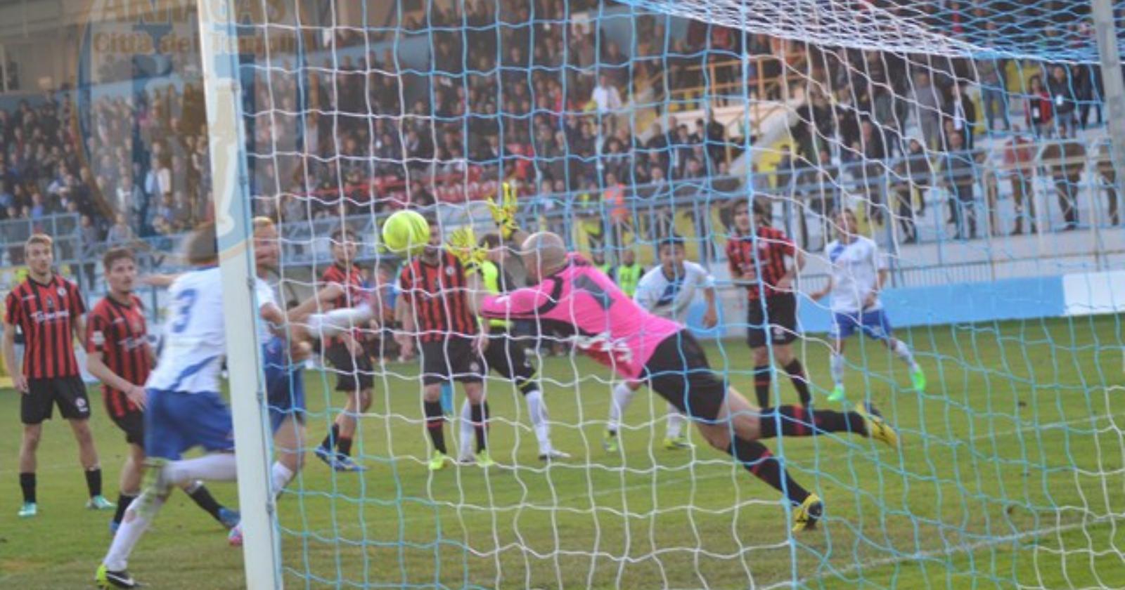Il Foggia espugna ai rigori la fortezza dell'Akragas ed è alle semifinali di Coppa Italia