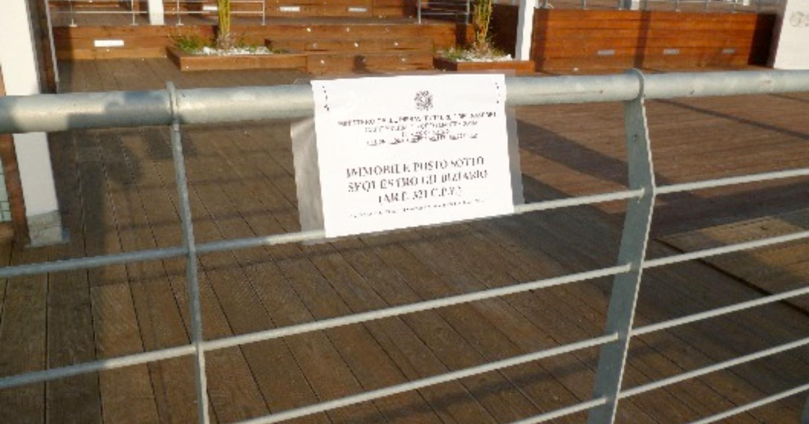 Sigilli alla movida estiva sipontina, chiuso il lido "Bagni Bonobo"