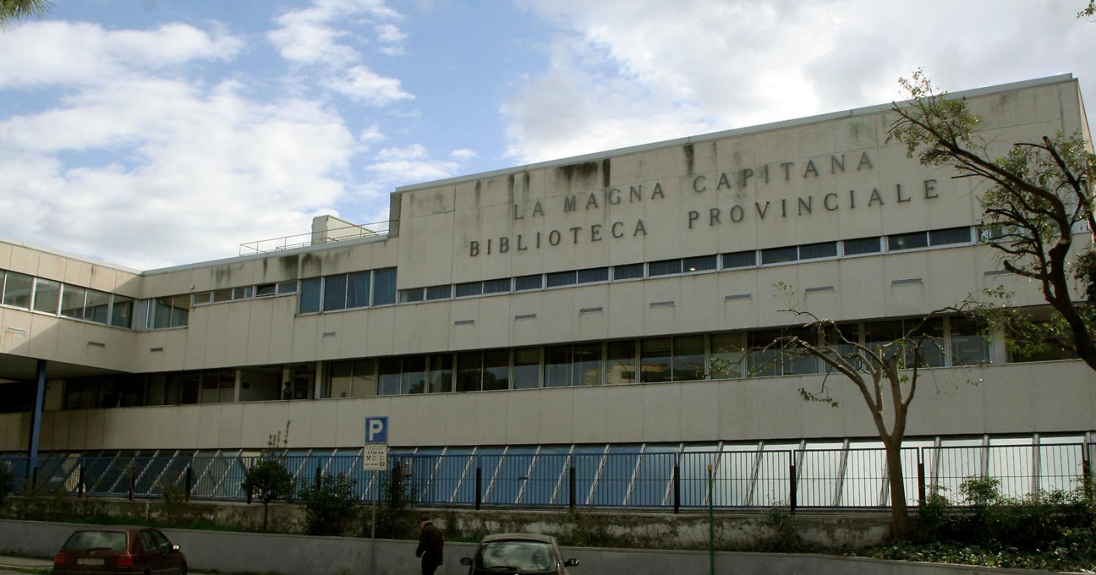 Amici della Biblioteca, donati 1000 euro per il sostegno dei servizi essenziali