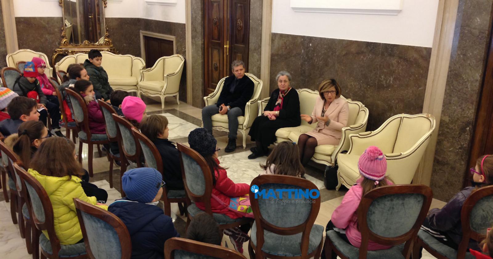 Dove andiamo a scuola oggi? Dal Prefetto!