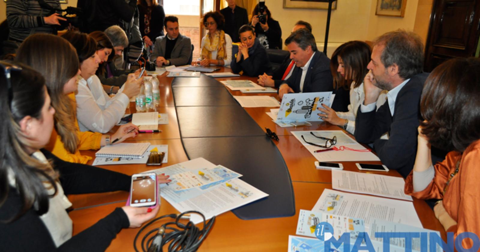 “Libando Viaggiare Mangiando”, inaugura  con i click di  Monica Carbosiero