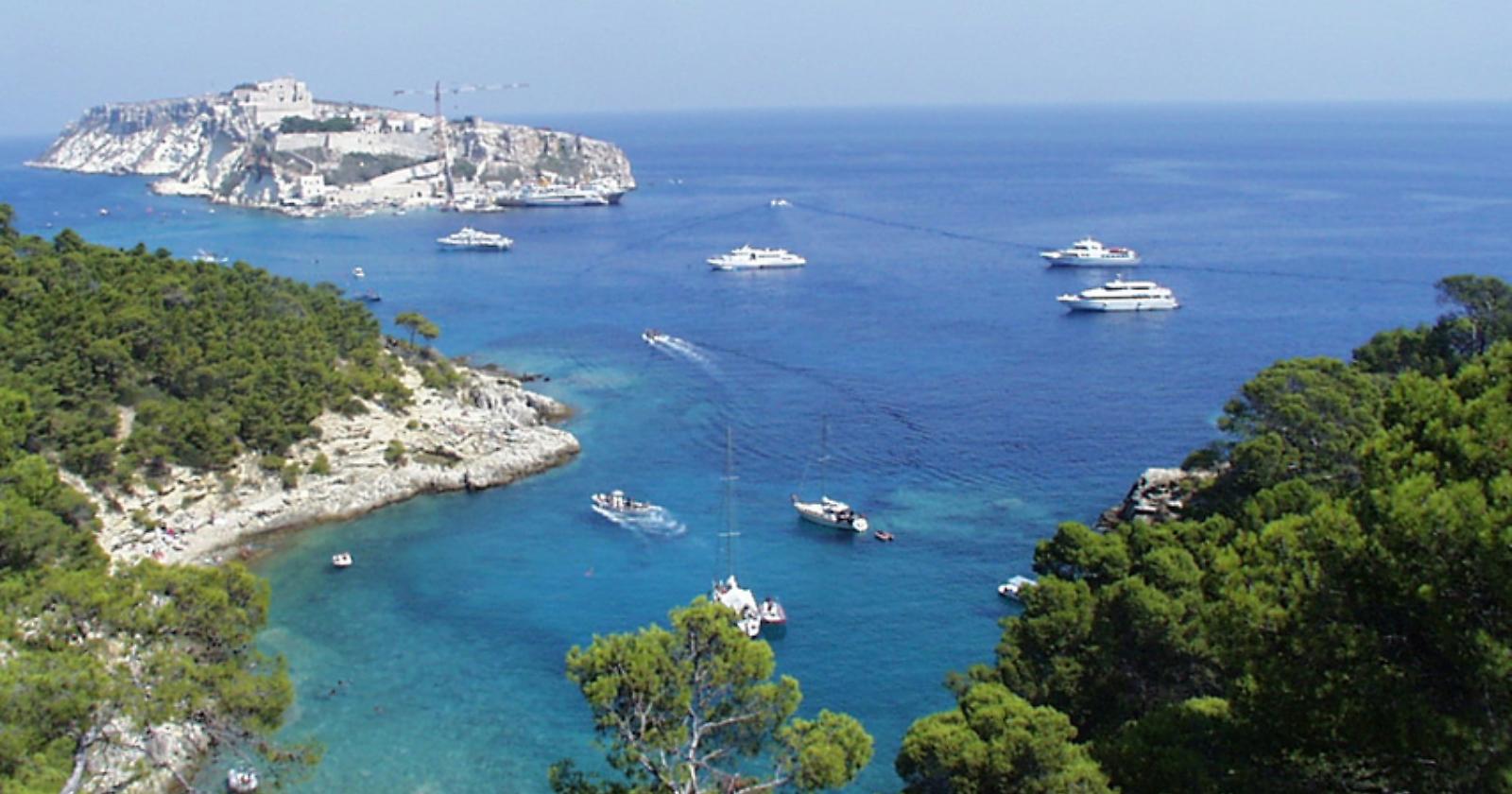 Al mare non puoi dire di no: gli basta un SI