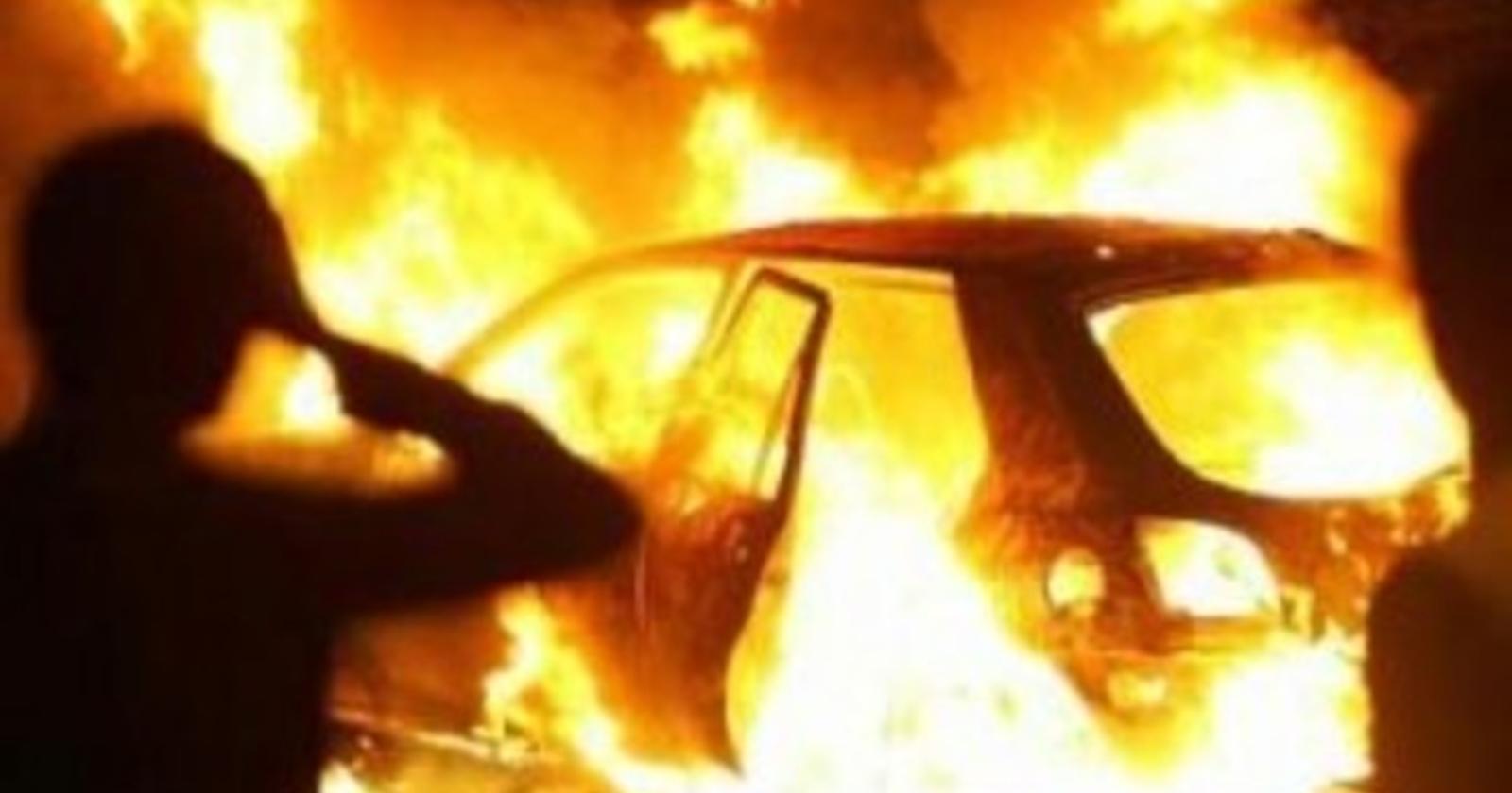 Torremaggiore, bomba sotto auto di un imprenditore: illeso per miracolo