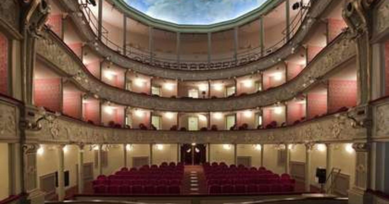 A Lucera c'è 'aria' di Musica classica napoletana
