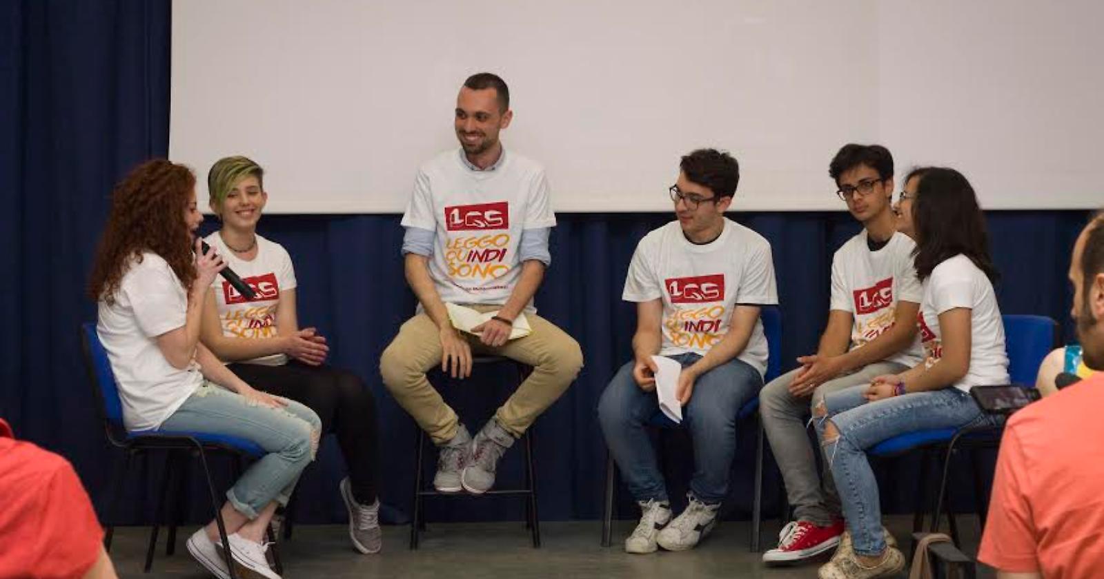 “Le giovani parole”, gli alunni decretano vincitore Stefano Amato