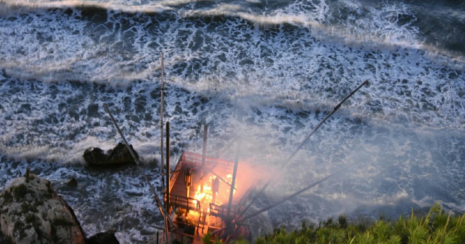 Parco Gargano resuscita il trabucco incendiato a Rodi