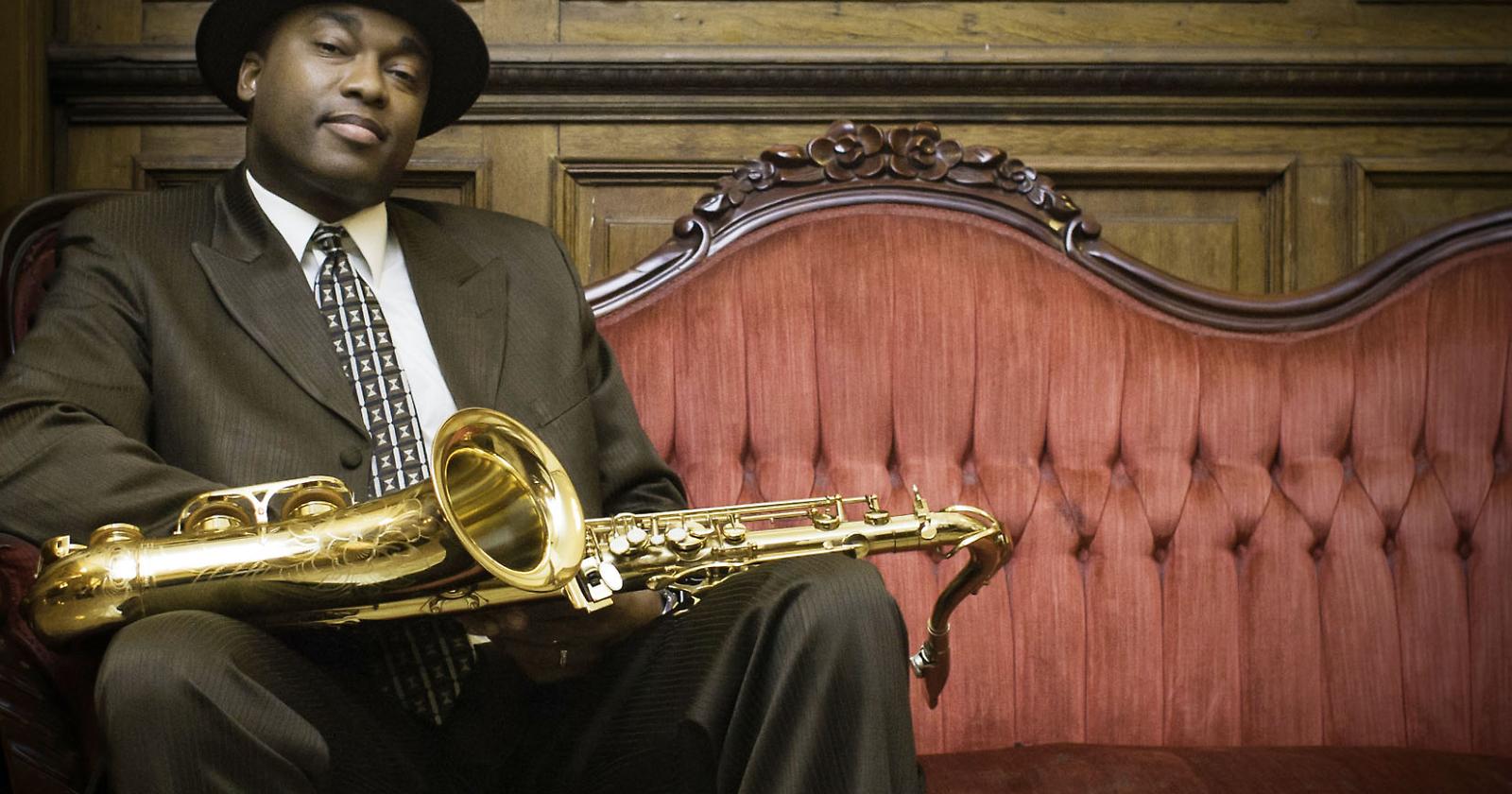 Domani sera a Foggia la "leggenda del jazz":  James Carter