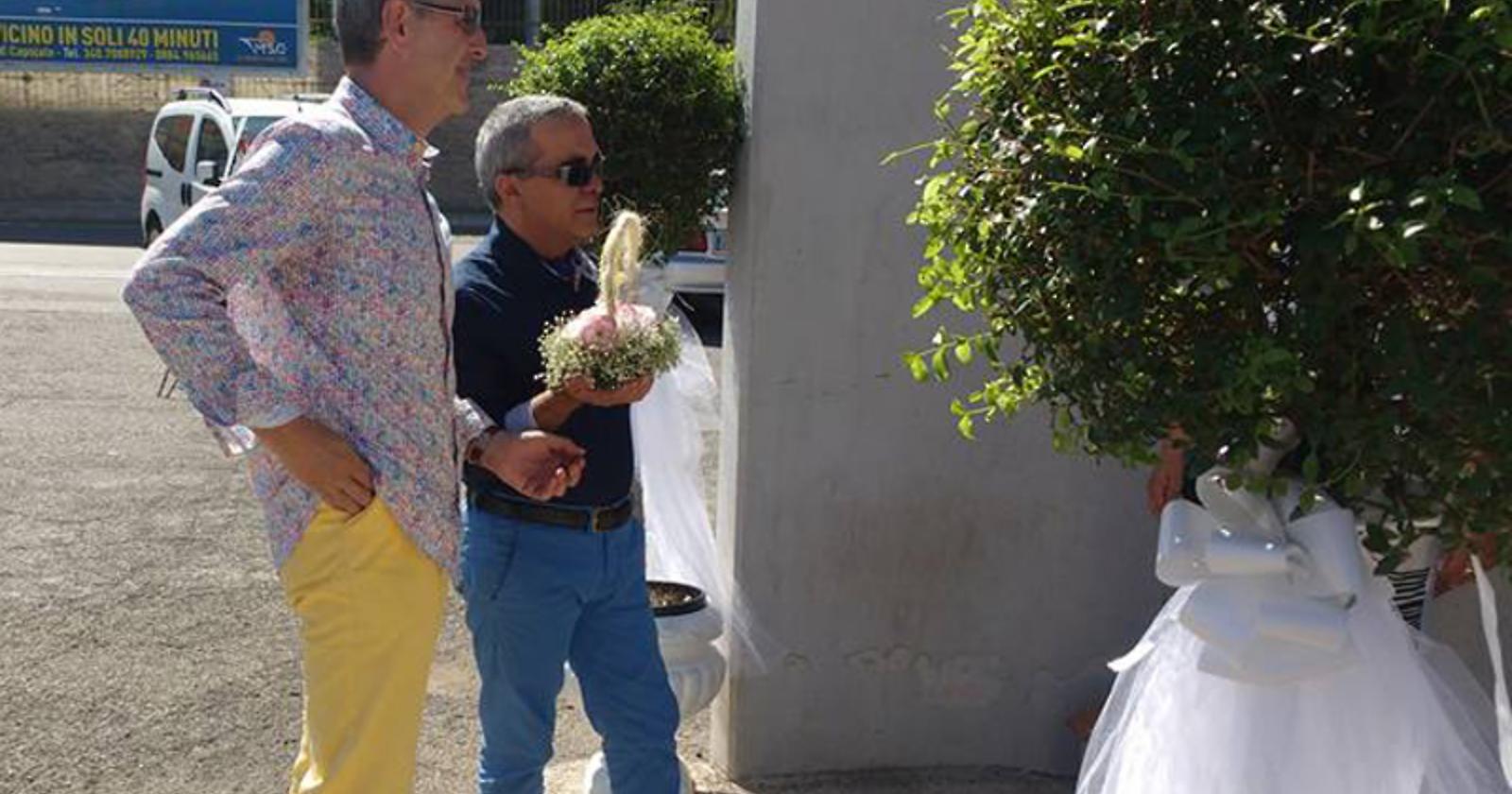 Massimo e Mauro oggi sposi a Cagnano: la prima unione civile della Puglia