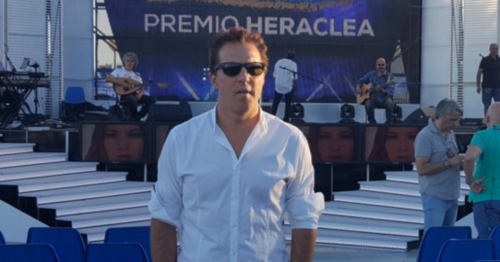 Di premio in premio, questa sera Savino Zaba conduce il prestigioso "Heraclea"