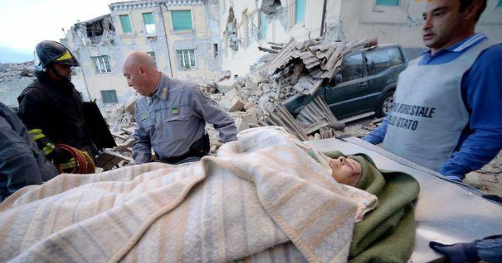 Terremoto, dalla Puglia partiti i soccorsi inviati da Emiliano