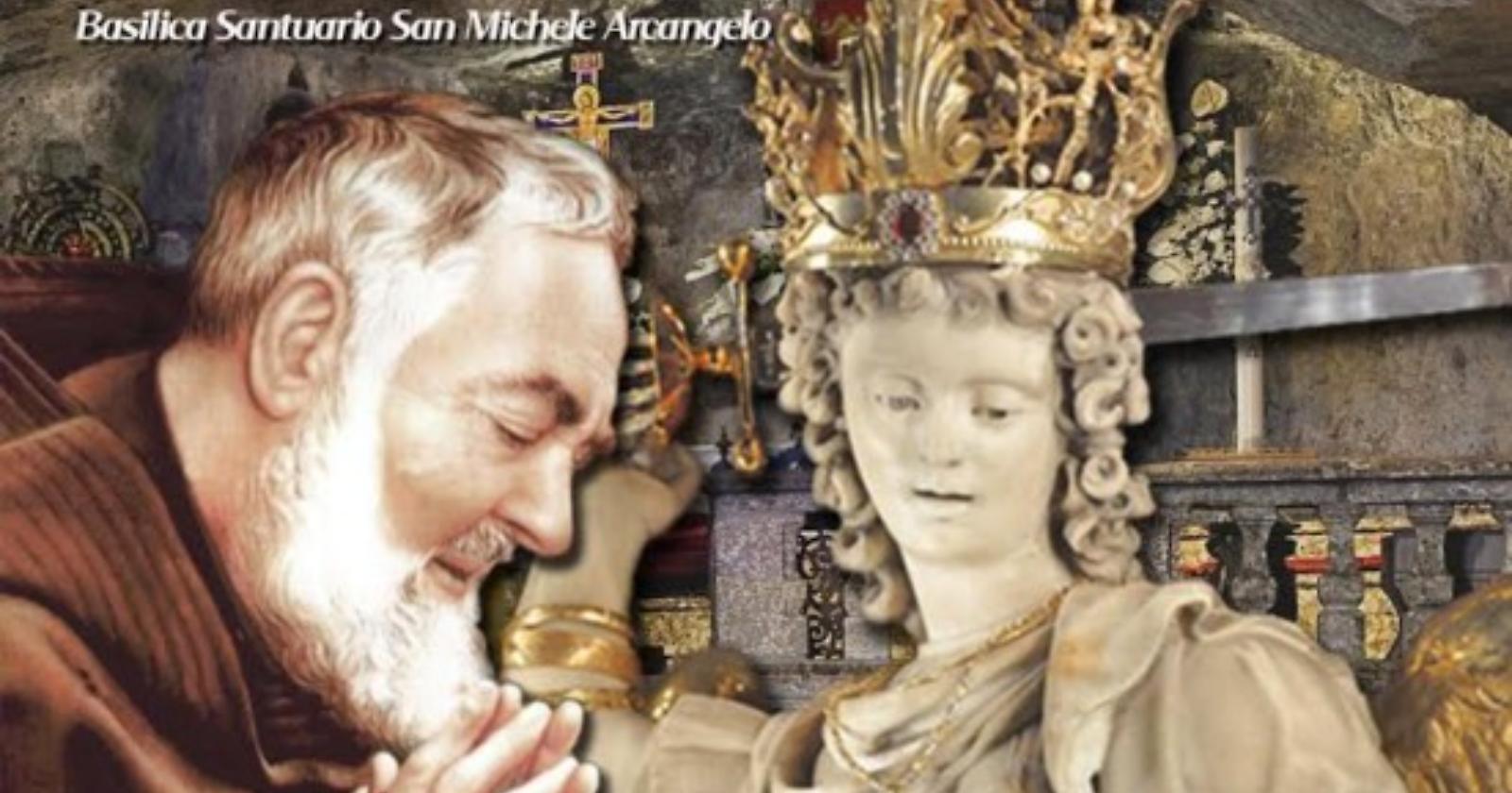 Le reliquie di San Pio in transito nella grotta dell'Arcangelo