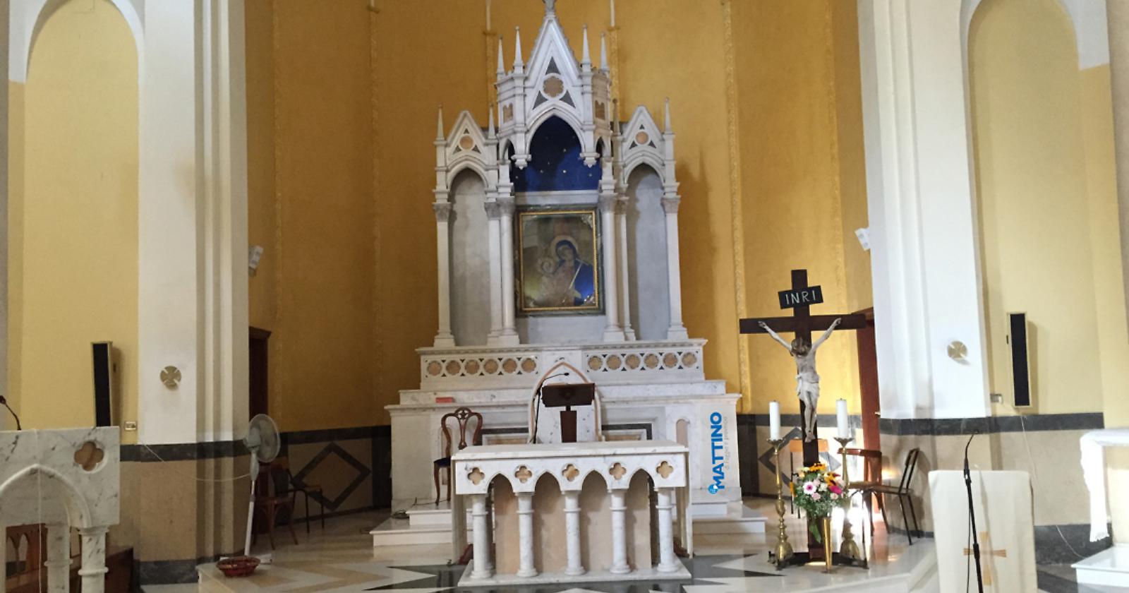 Foggia, rubano ostie benedette a Santa Maria della Croce. L'arcivescovo: «Macabro gesto»