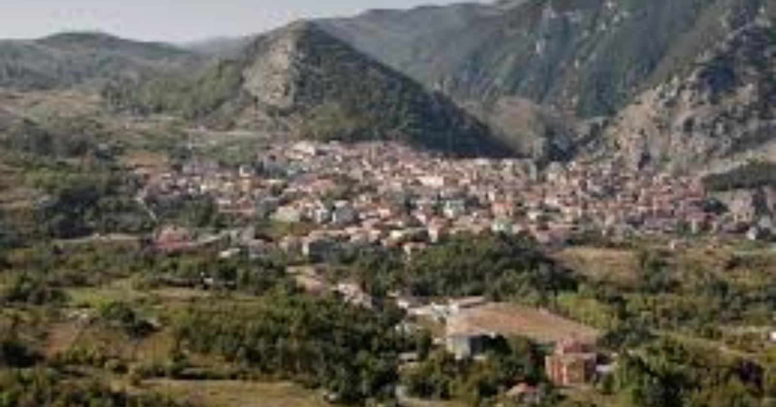 Tra briganti e ponte tibetano, Castelsaraceno  diventa un'avventura