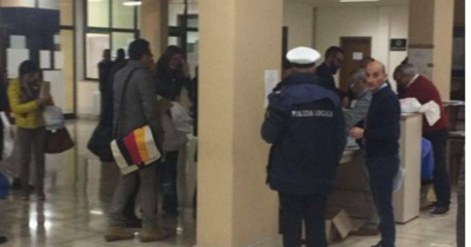 Pugno in faccia di Manfredonia all'ecomostro Energas: più della metà al voto per il Referendum