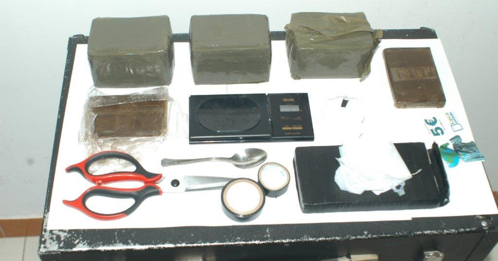 Polizia e Carabinieri mettono a soqquadro Cerignola