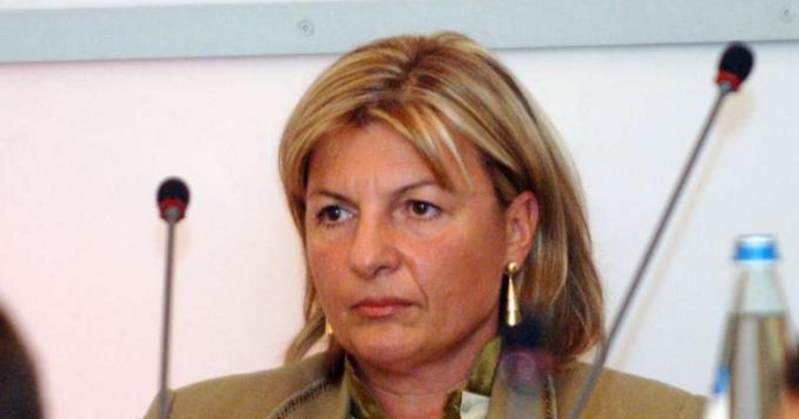 Direzione Pd, lo sfogo della senatrice Ricchiuti contro Renzi: «Una farsa»