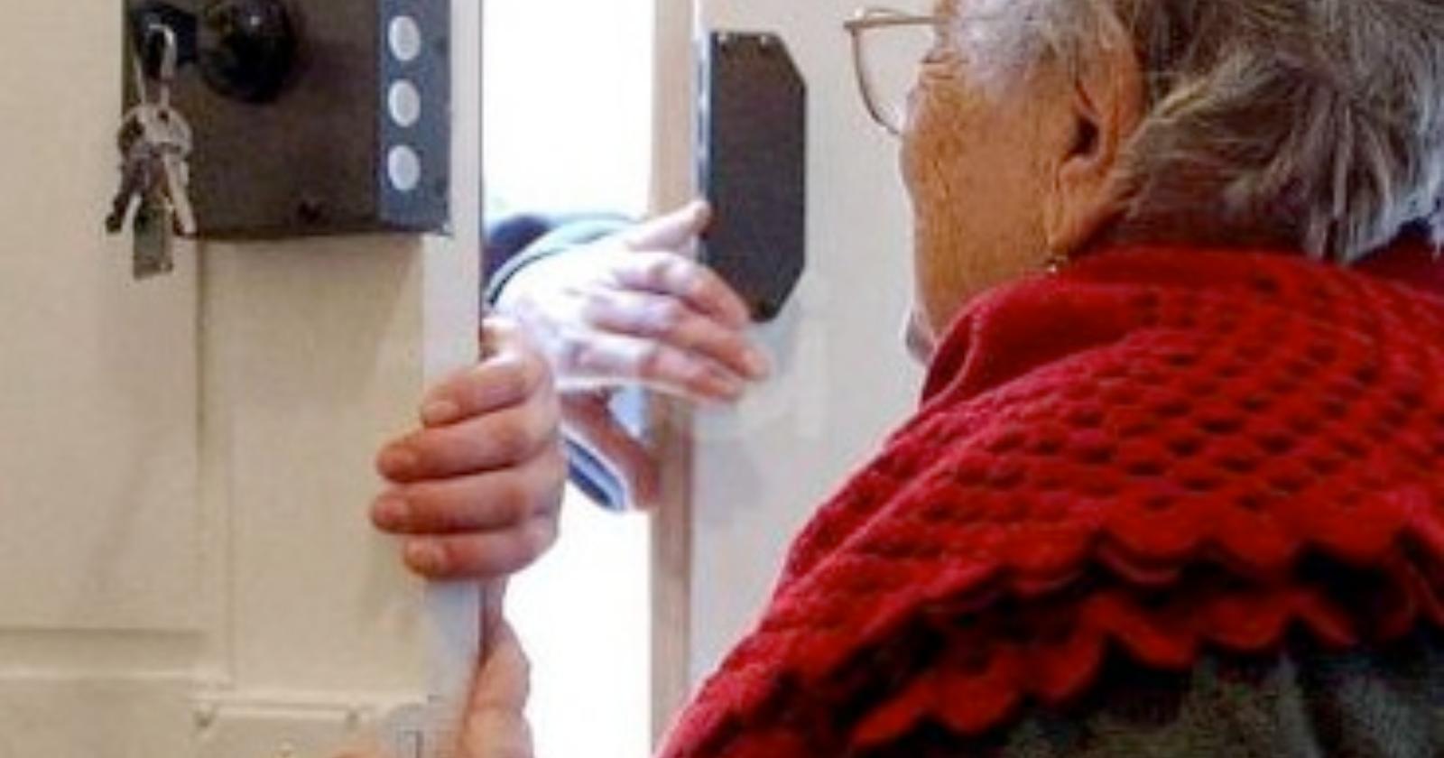 Tratturo Castiglione: anziani pensionati rapinati in casa