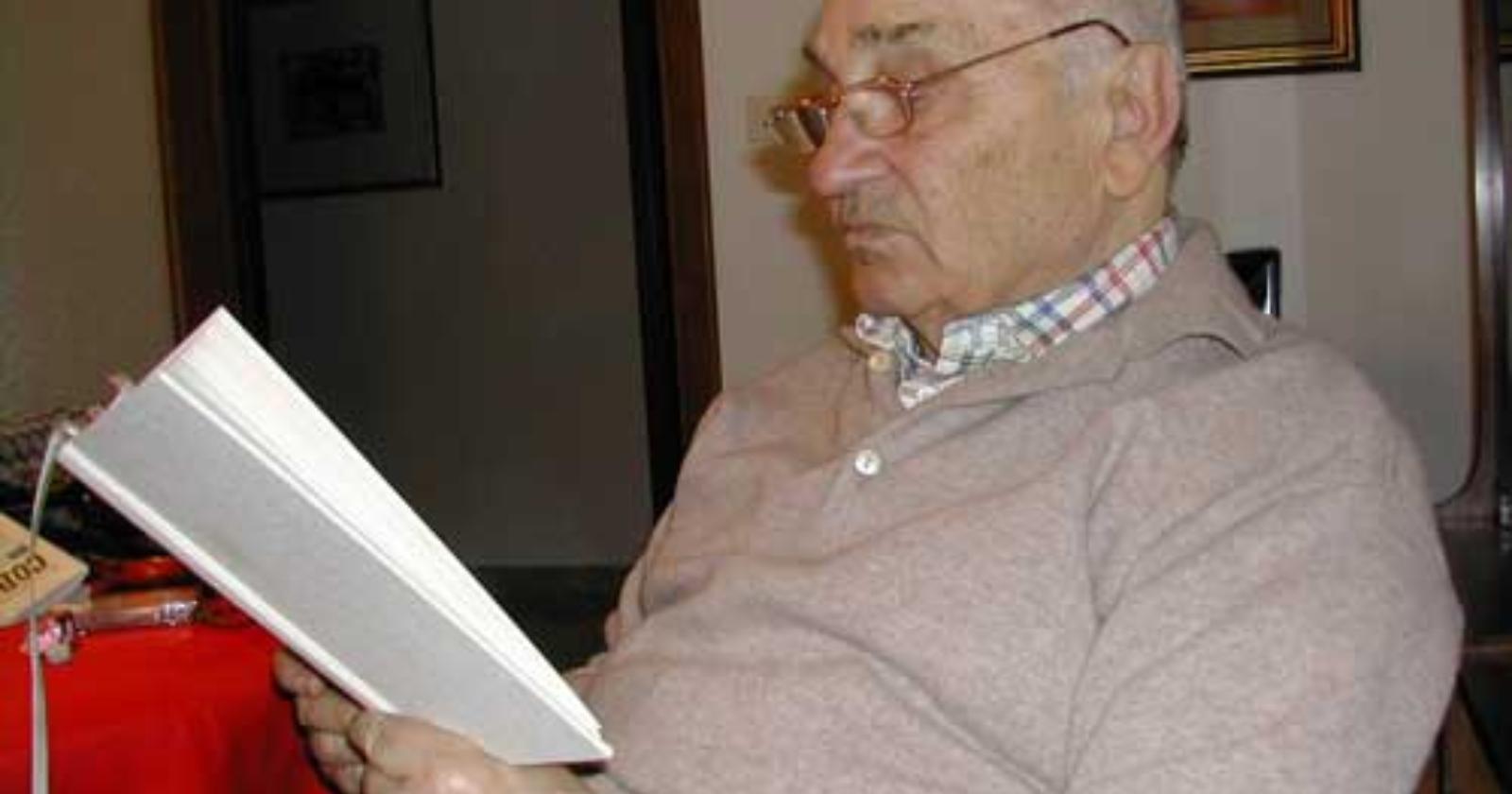 Oggi, 8 Gennaio 2016, a Rodi Garganico muore  Mimì Sangillo, il poeta dei colori